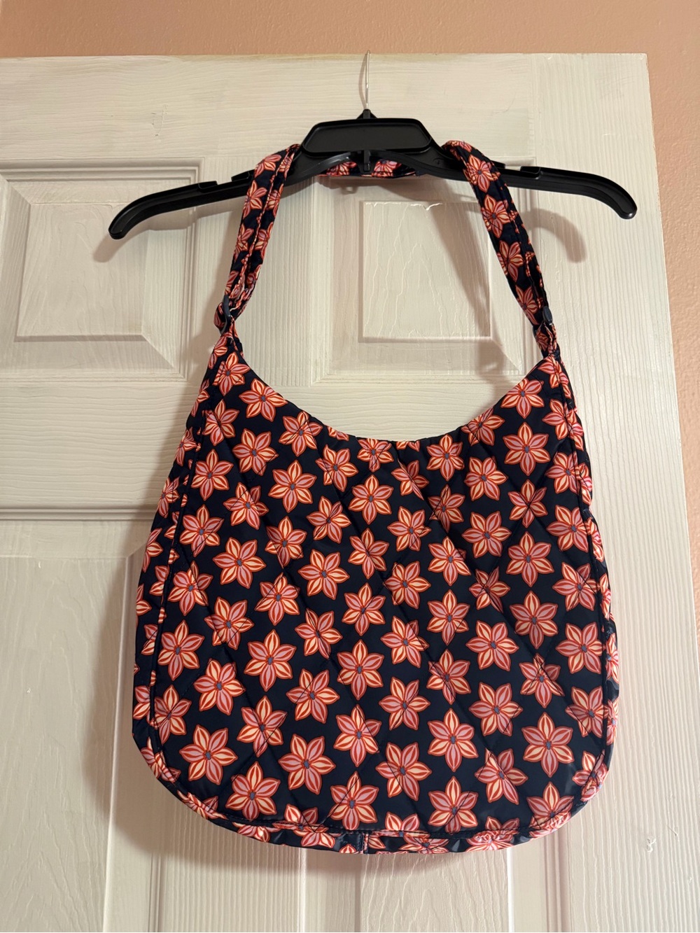 Ver Bradley Shoulder Bag